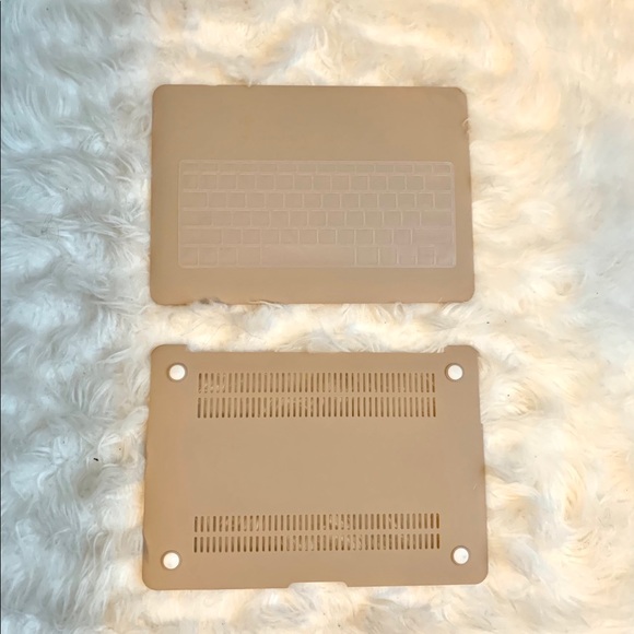 Accessories - MacBook Air case